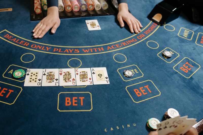 Luật chơi Baccarat thông minh tại V7bet  